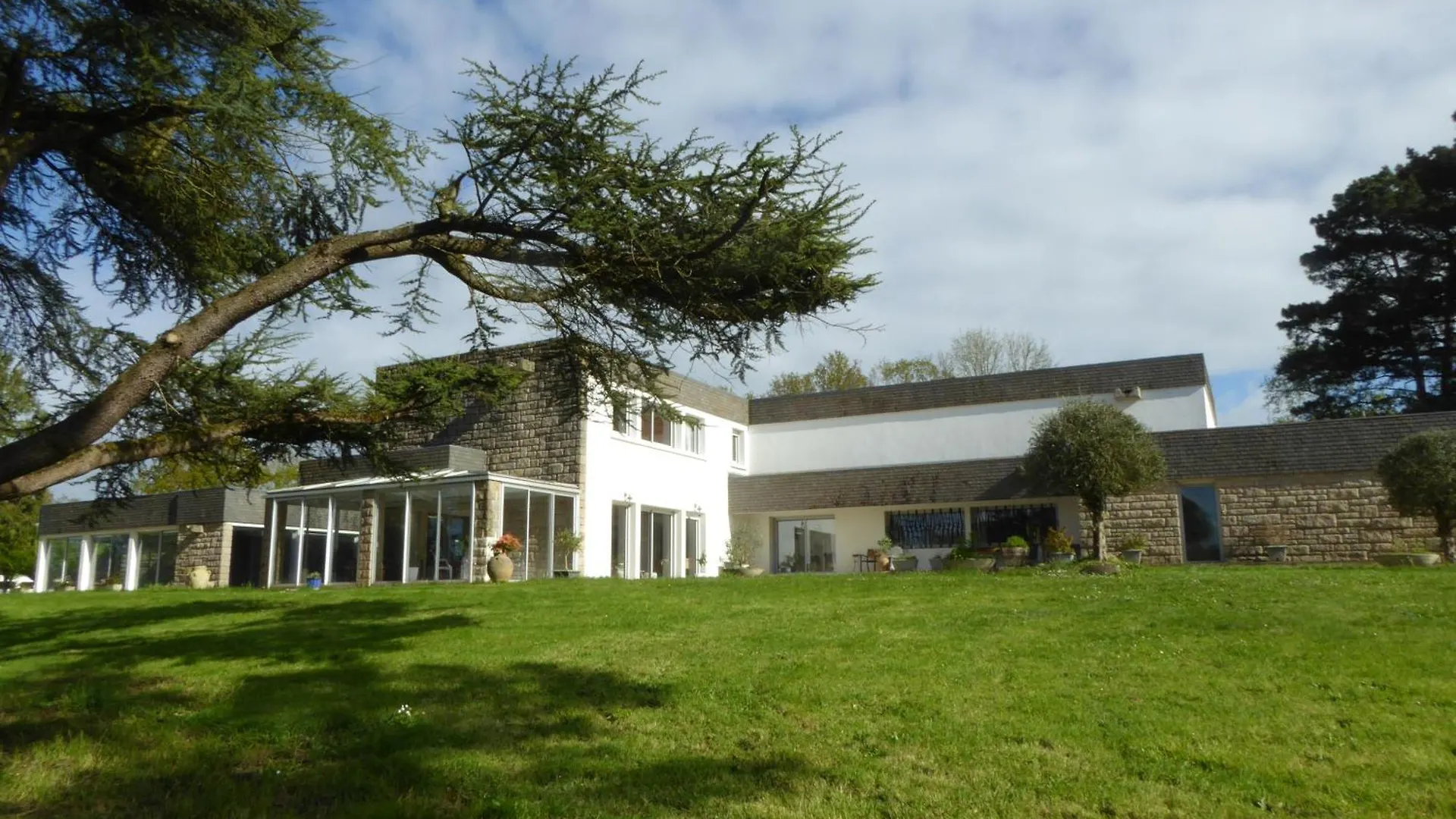 Bed and Breakfast Domaine De La Chesnaie Josselin